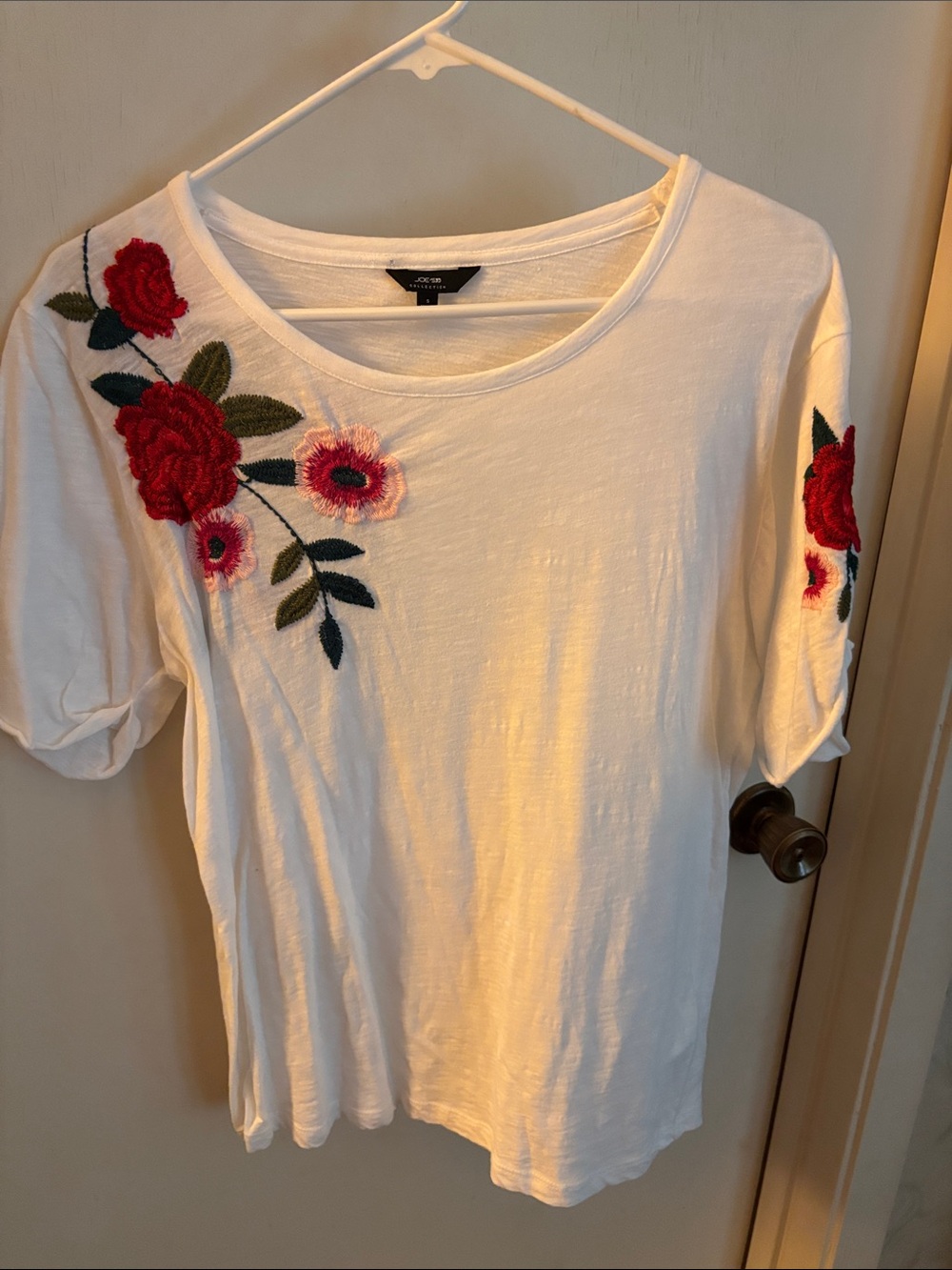 Embroidered Rose Short Sleeve Tee - White by XOXO